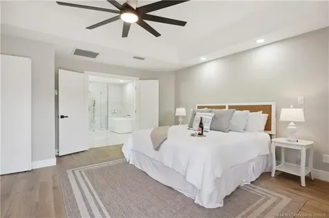 2170 Seminole Shores Lane Vero Beach FL 32963