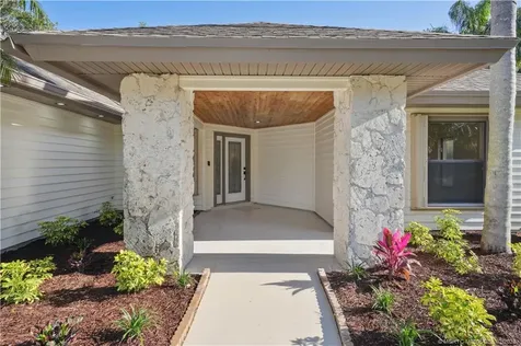 2170 Seminole Shores Lane Vero Beach FL 32963