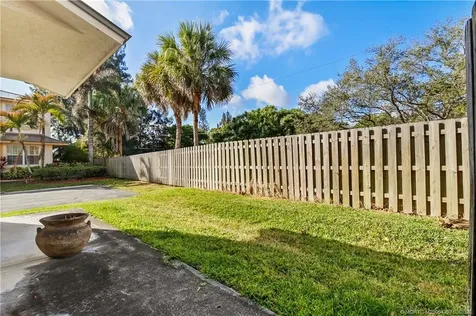 324 SE Bloxham Way Stuart FL 34997