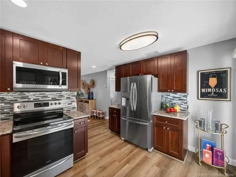 406 SE Robalo Court Stuart FL 34996