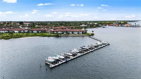 6001 SE Landing Way Stuart FL 34997