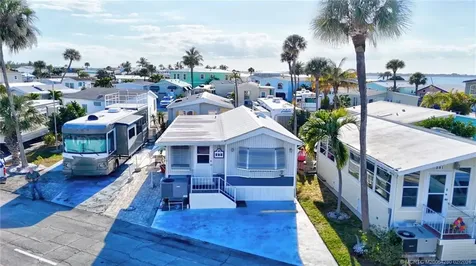 10725 S Ocean Drive Jensen Beach FL 34957