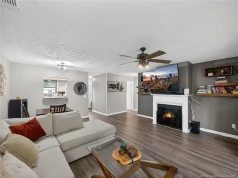 991 NW 15th Terrace Stuart FL 34994