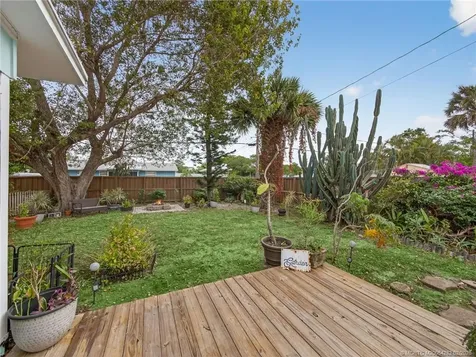 991 NW 15th Terrace Stuart FL 34994