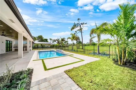 5101 SE Burning Tree Circle Stuart FL 34997