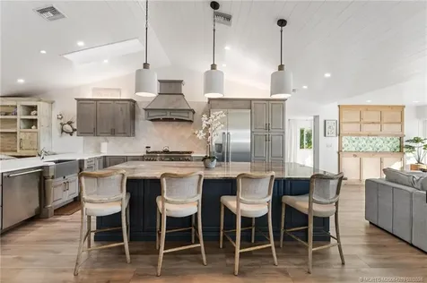 90 NW Alice Street Jensen Beach FL 34957