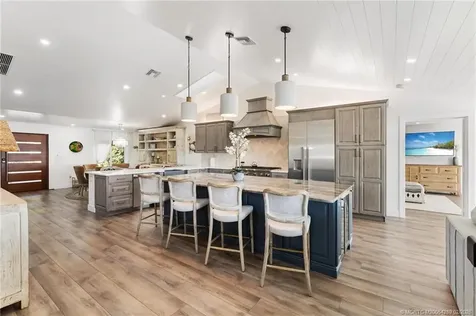 90 NW Alice Street Jensen Beach FL 34957