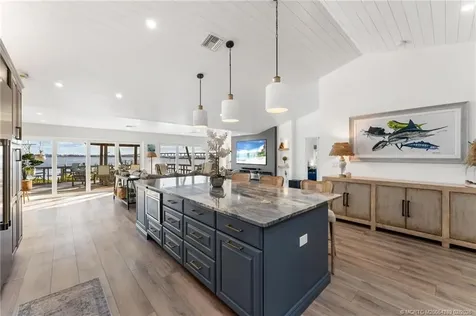 90 NW Alice Street Jensen Beach FL 34957