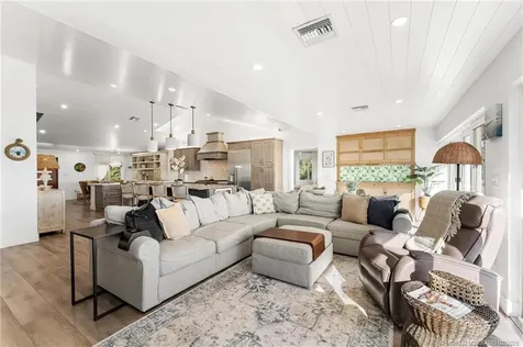 90 NW Alice Street Jensen Beach FL 34957