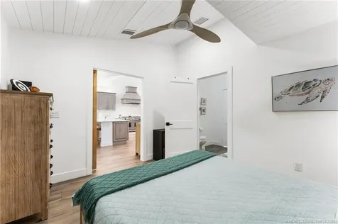 90 NW Alice Street Jensen Beach FL 34957