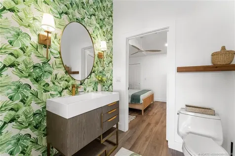 90 NW Alice Street Jensen Beach FL 34957