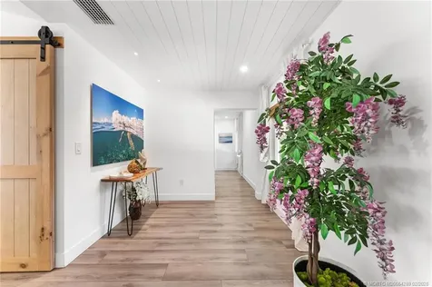 90 NW Alice Street Jensen Beach FL 34957