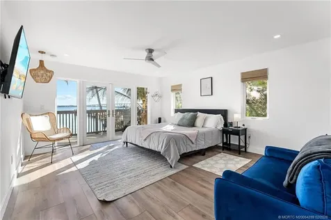 90 NW Alice Street Jensen Beach FL 34957