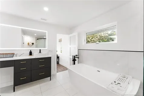 90 NW Alice Street Jensen Beach FL 34957