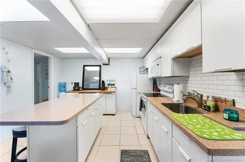 90 NW Alice Street Jensen Beach FL 34957