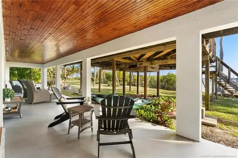 90 NW Alice Street Jensen Beach FL 34957