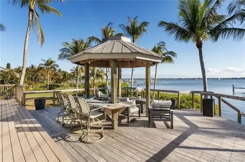 90 NW Alice Street Jensen Beach FL 34957