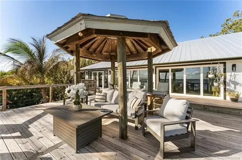 90 NW Alice Street Jensen Beach FL 34957