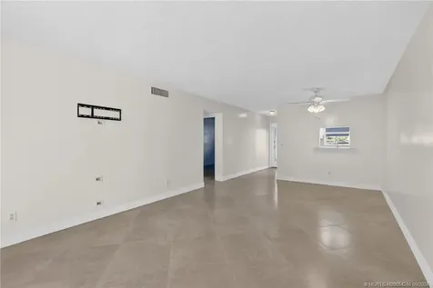 2950 SE Ocean Boulevard Stuart FL 34996