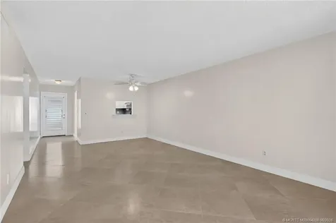 2950 SE Ocean Boulevard Stuart FL 34996