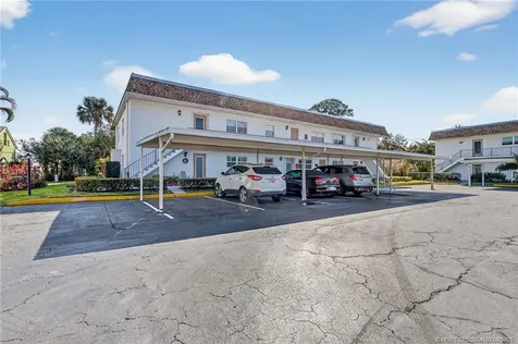 2950 SE Ocean Boulevard Stuart FL 34996