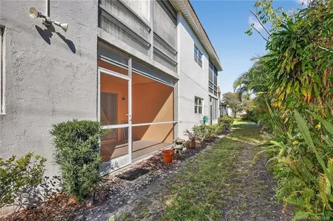2950 SE Ocean Boulevard Stuart FL 34996