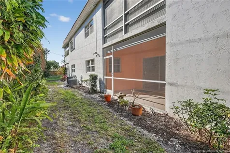 2950 SE Ocean Boulevard Stuart FL 34996