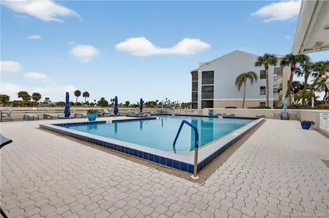 40 NE Plantation Road Stuart FL 34996