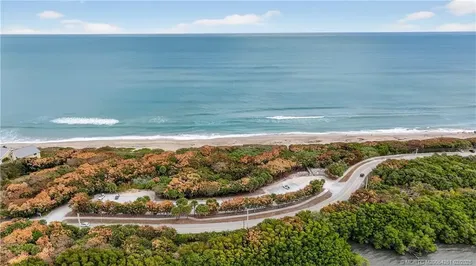 40 NE Plantation Road Stuart FL 34996