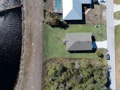 400 SW Aster Road Port St Lucie FL 34953