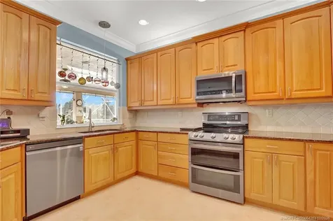 757 SE Ashley Oaks Way SE Stuart FL 34997