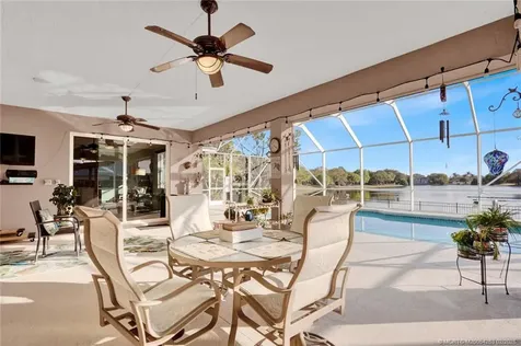 757 SE Ashley Oaks Way SE Stuart FL 34997