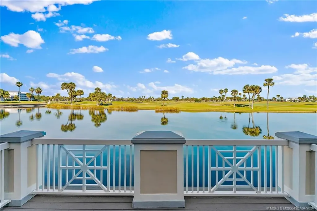 40 NE Plantation Road Stuart FL 34996