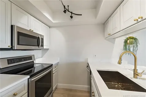 40 NE Plantation Road Stuart FL 34996