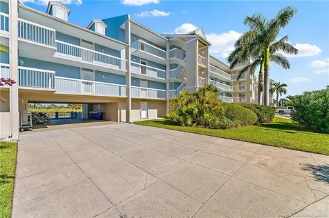 40 NE Plantation Road Stuart FL 34996