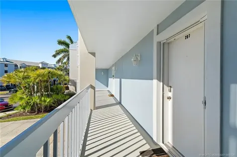 40 NE Plantation Road Stuart FL 34996