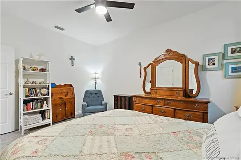 2172 SE South Buttonwood Drive Port St Lucie FL 34952