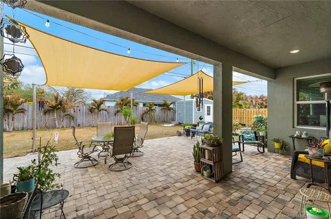 2172 SE South Buttonwood Drive Port St Lucie FL 34952