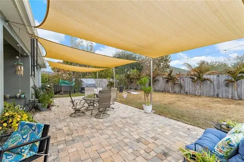 2172 SE South Buttonwood Drive Port St Lucie FL 34952