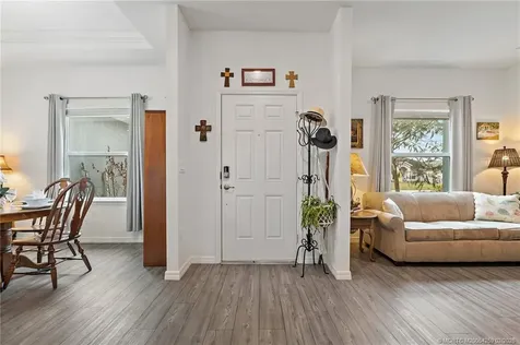 2172 SE South Buttonwood Drive Port St Lucie FL 34952