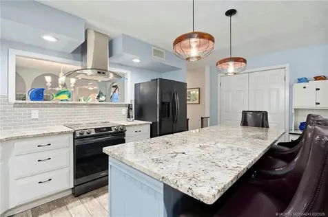 1800 SW Hackman Terrace Stuart FL 34997