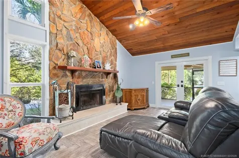 1800 SW Hackman Terrace Stuart FL 34997