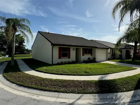 2398 SE Brekenridge Circle Port St Lucie FL 34952