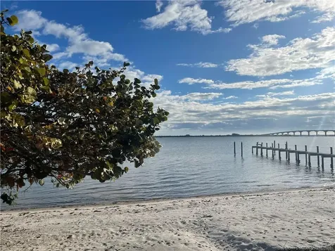 4280 NE Indian River Drive Jensen Beach FL 34957