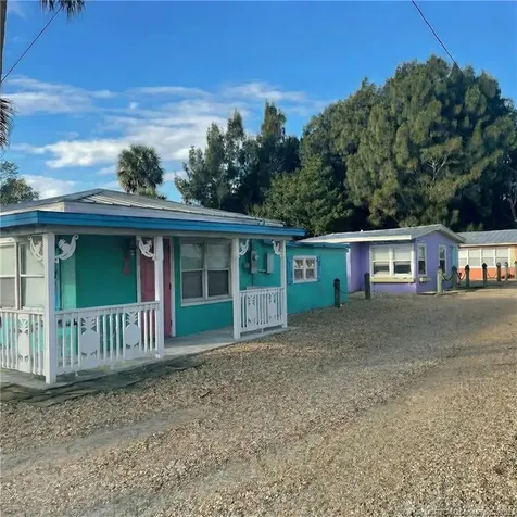 4280 NE Indian River Drive Jensen Beach FL 34957