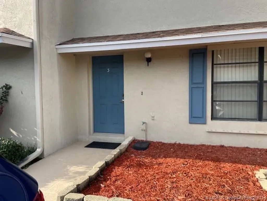80 SW Blackburn Terrace Stuart FL 34997