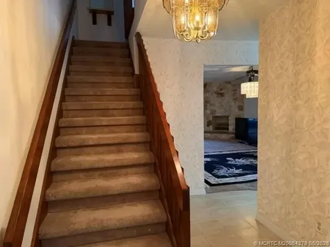 80 SW Blackburn Terrace Stuart FL 34997