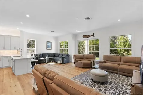 8109 SE Asaro Street Hobe Sound FL 33455