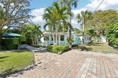 3003 SE River Terrace Stuart FL 34996