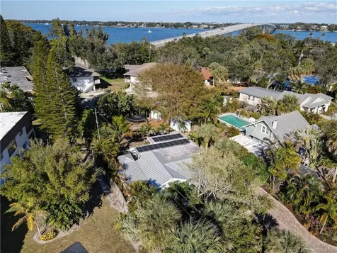 3003 SE River Terrace Stuart FL 34996